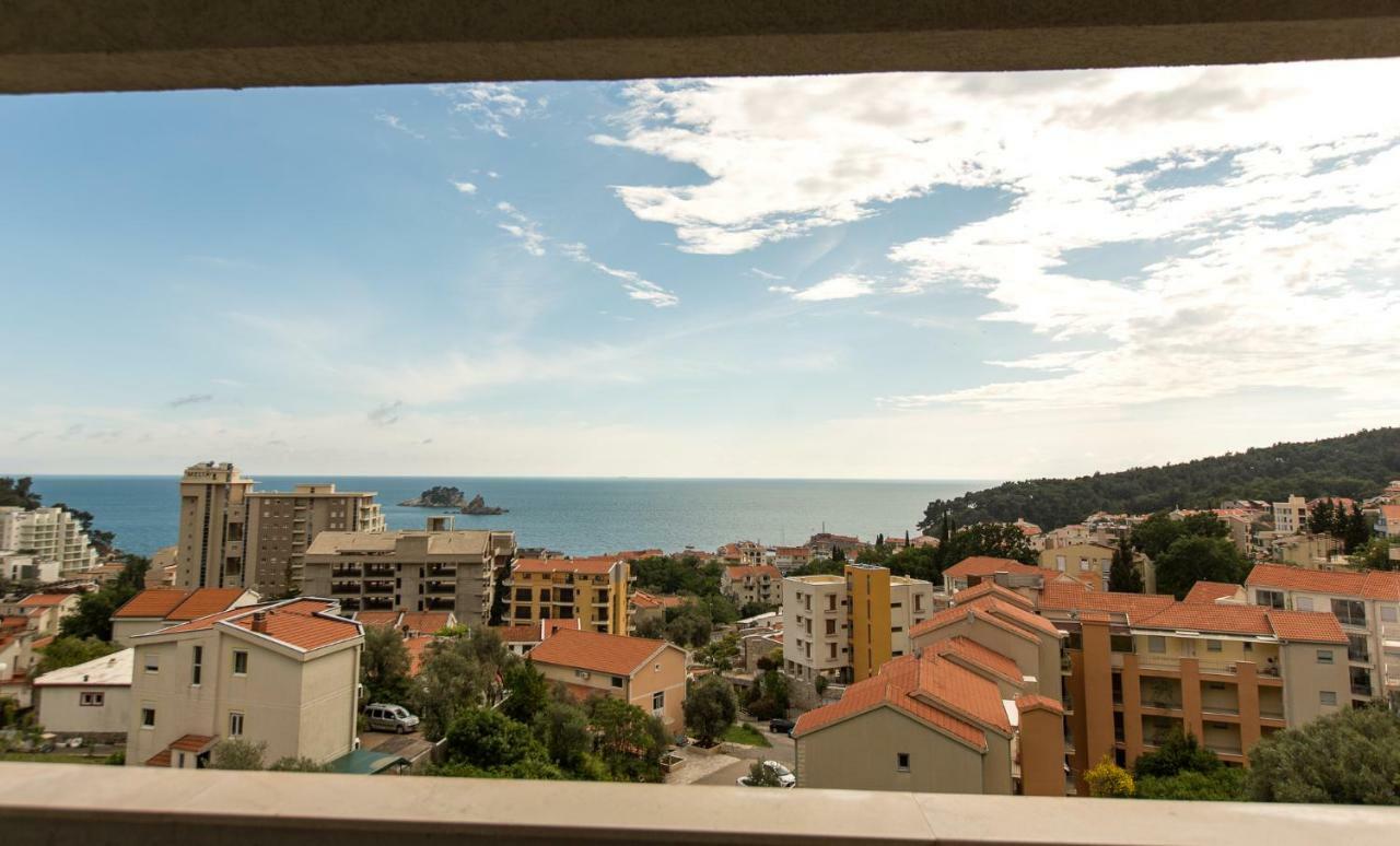 Apartment Green House Petrovac Екстер'єр фото